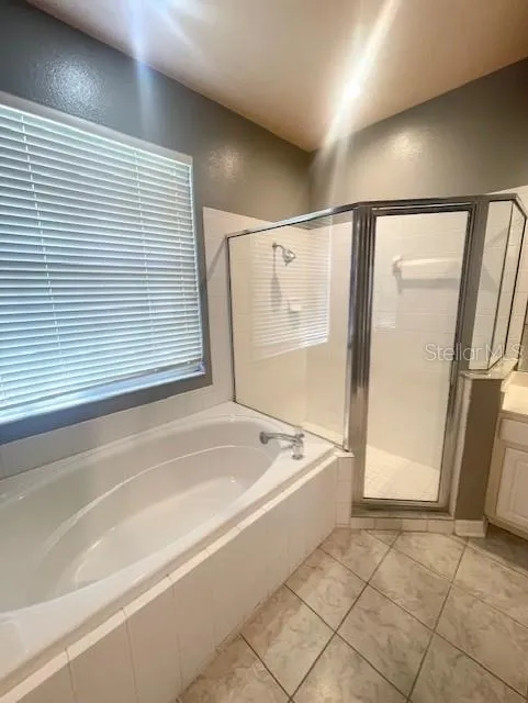 8343 TORRINGTON AVENUE Tampa, FL 33647