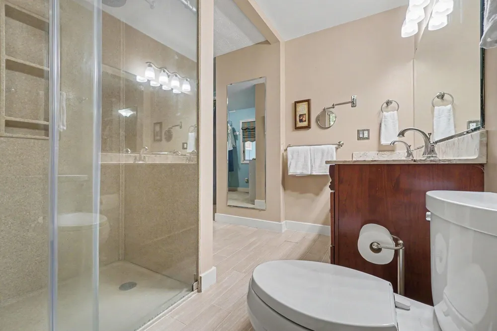 8800 W S AVENUE Texas Charter Township, MI 49087