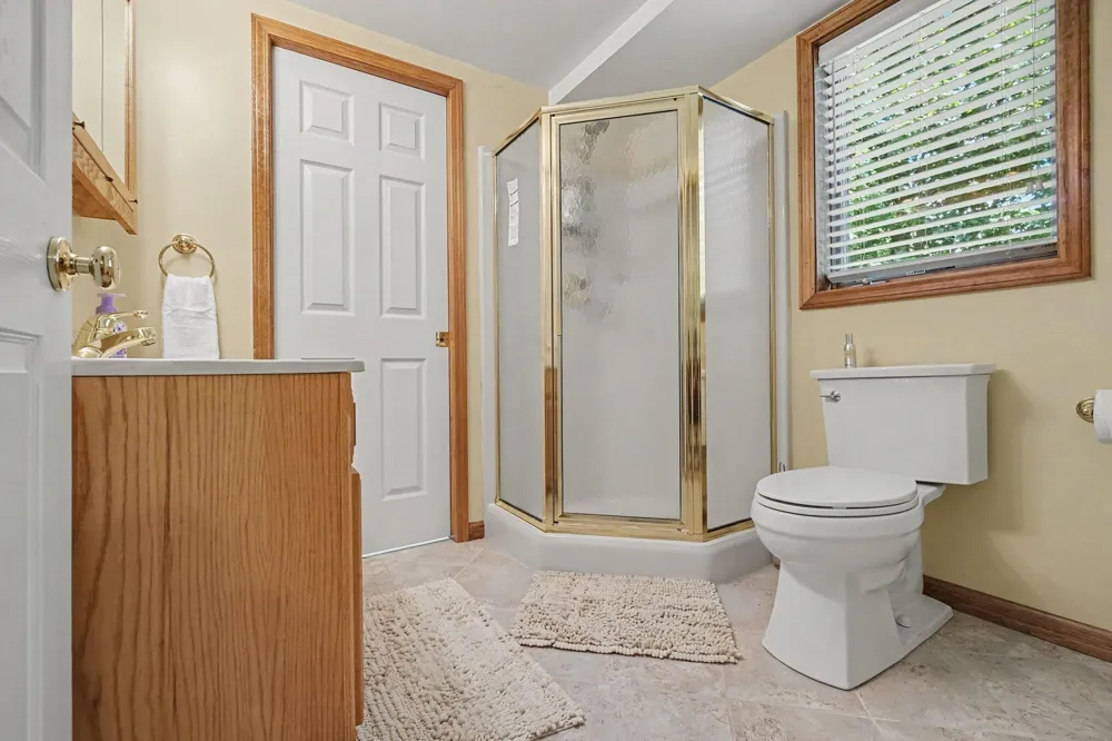 8800 W S AVENUE Texas Charter Township, MI 49087