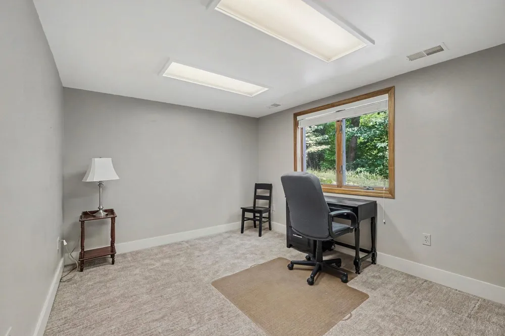 8800 W S AVENUE Texas Charter Township, MI 49087