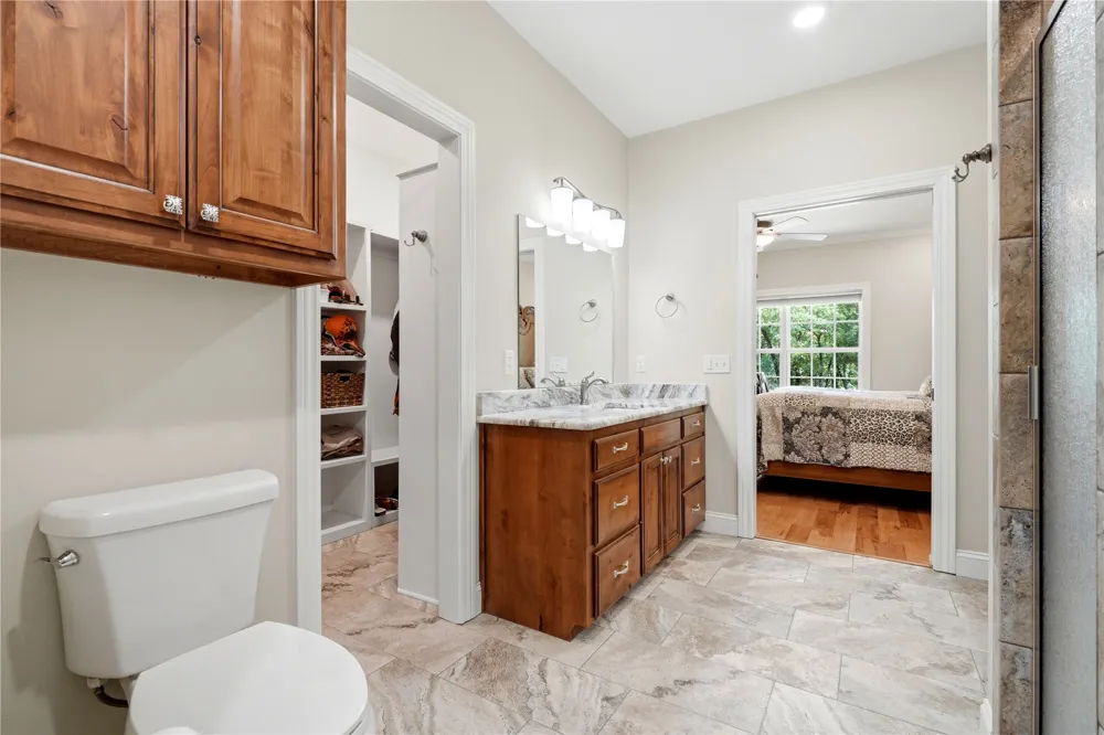 452833 E 1030 ROAD Vian, OK 74962