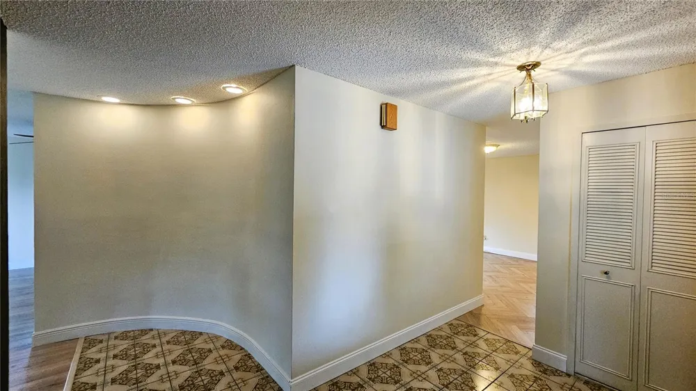 410 BROADVIEW AVENUE Altamonte Springs, FL 32701