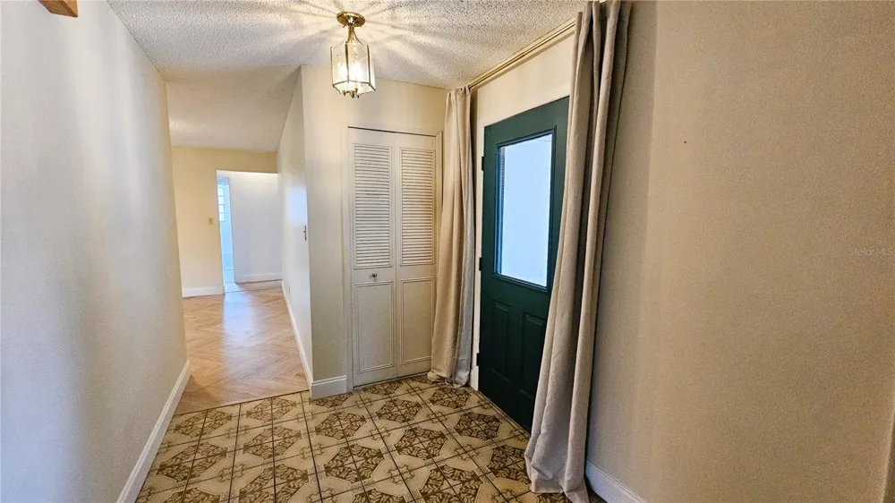410 BROADVIEW AVENUE Altamonte Springs, FL 32701