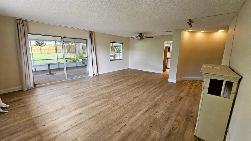 410 BROADVIEW AVENUE Altamonte Springs, FL 32701