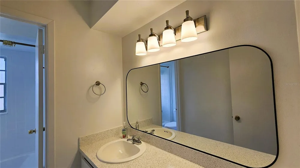410 BROADVIEW AVENUE Altamonte Springs, FL 32701
