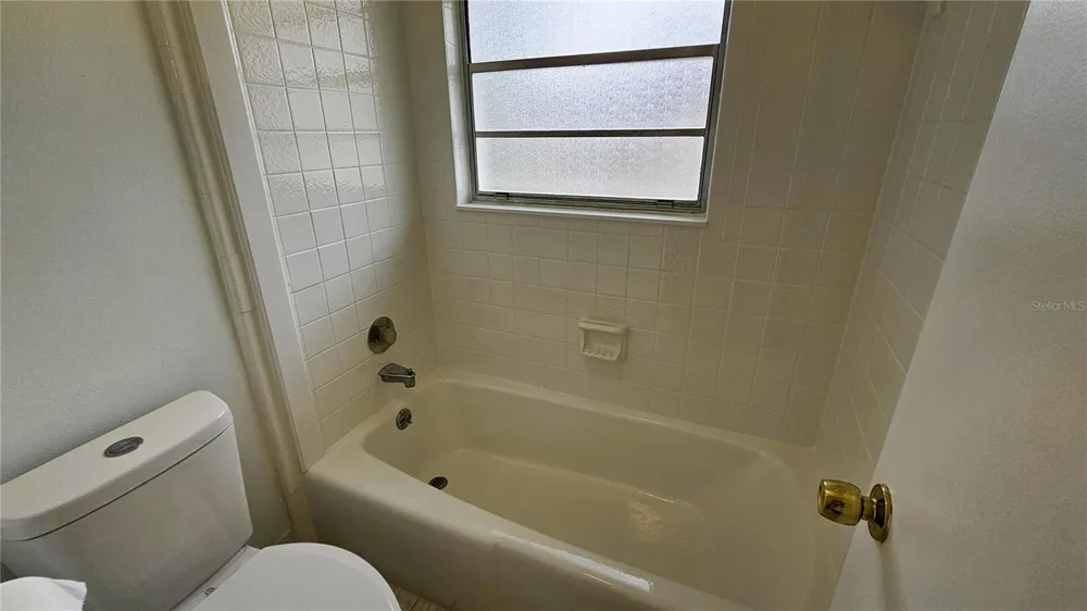 410 BROADVIEW AVENUE Altamonte Springs, FL 32701