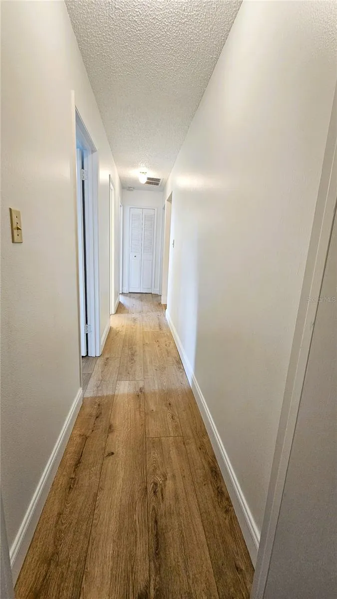 410 BROADVIEW AVENUE Altamonte Springs, FL 32701