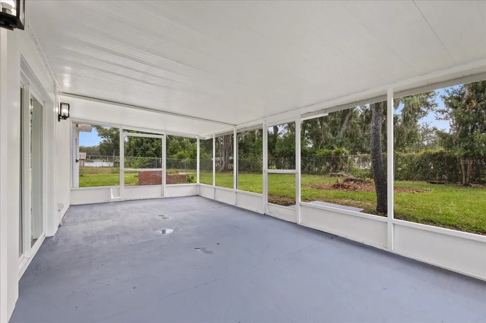 2928 FOREST CIRCLE Seffner, FL 33584