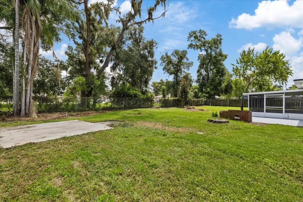 2928 FOREST CIRCLE Seffner, FL 33584