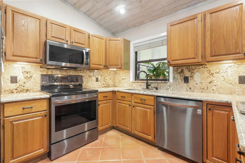 14654 Peace River Way Palm Beach Gardens, FL 33418
