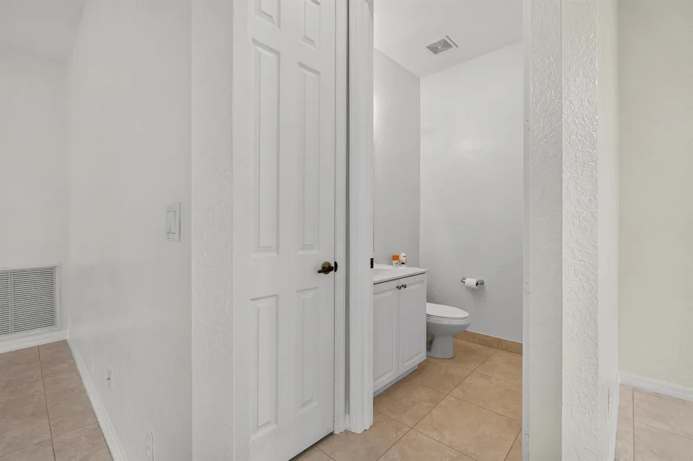 9951 E Verona Circle Vero Beach, FL 32966