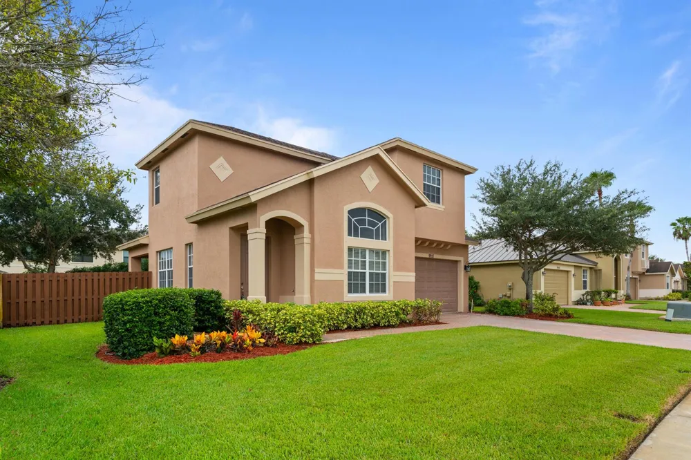 9951 E Verona Circle Vero Beach, FL 32966