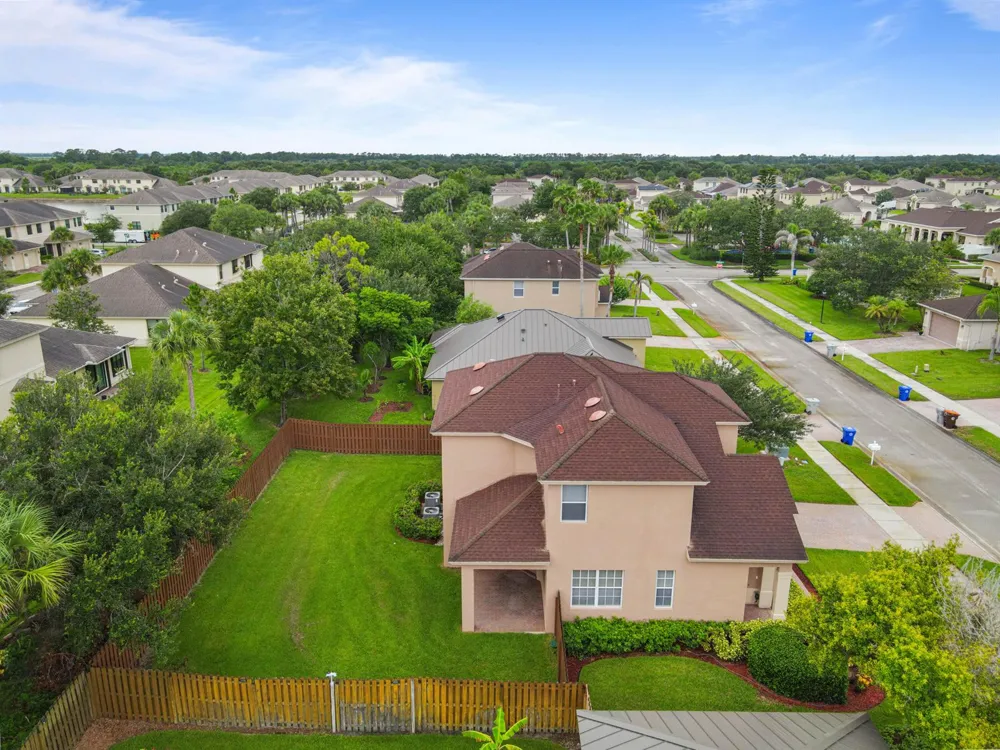 9951 E Verona Circle Vero Beach, FL 32966