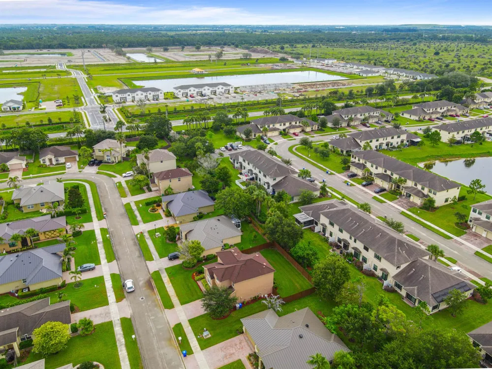 9951 E Verona Circle Vero Beach, FL 32966