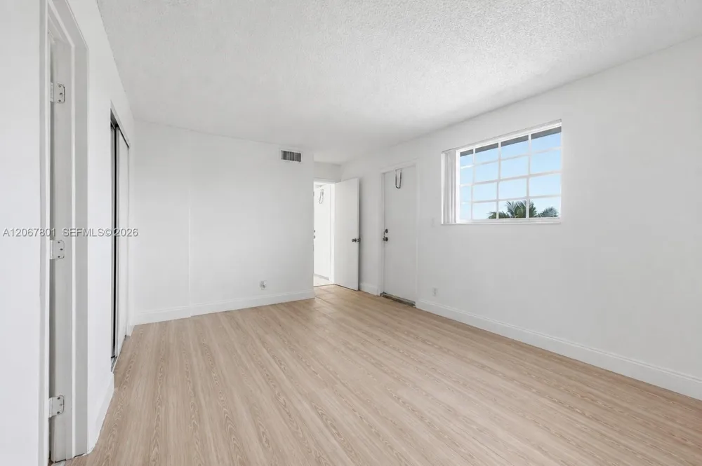 2520 Andrews Ave #305 Wilton Manors, FL 33311
