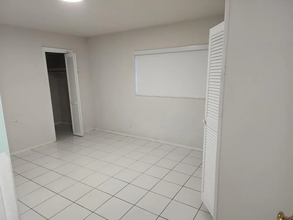 3560 NW 110th Avenue #B Coral Springs, FL 33065