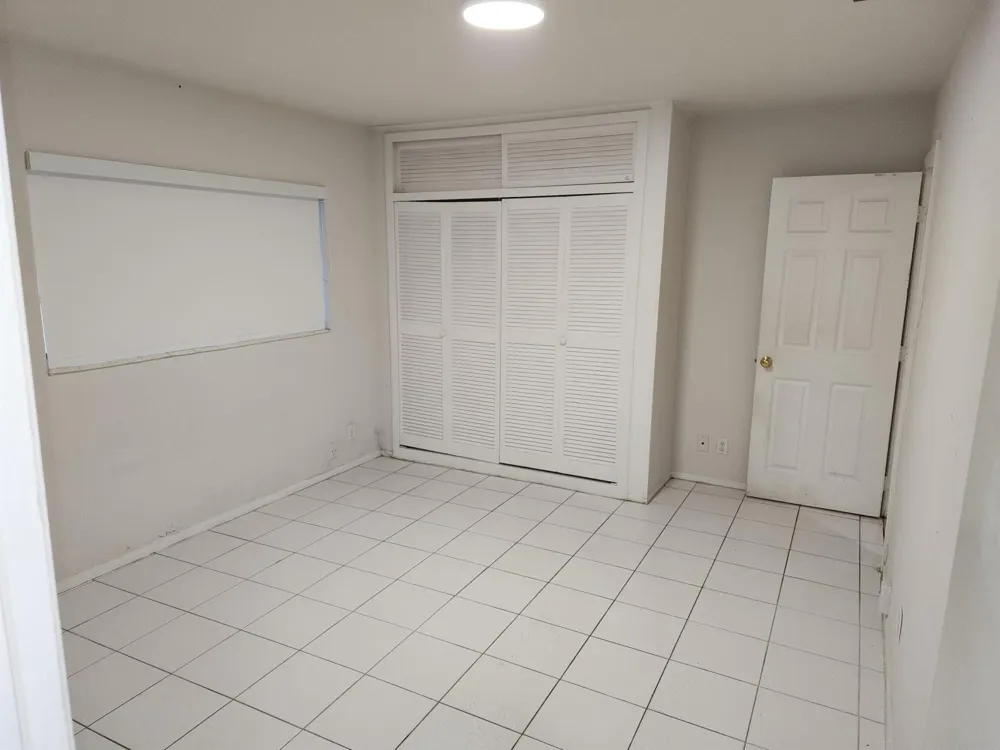 3560 NW 110th Avenue #B Coral Springs, FL 33065