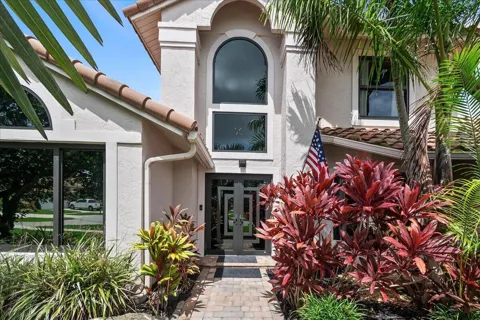10798 SeaCliff Circle