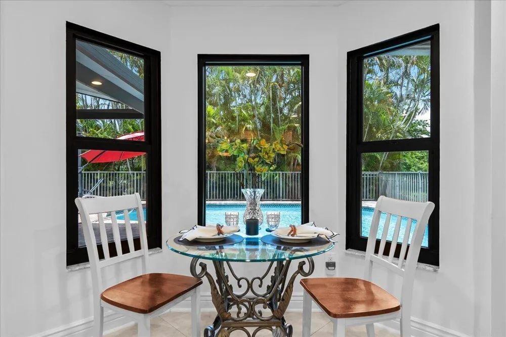 10798 SeaCliff Circle Boca Raton, FL 33498
