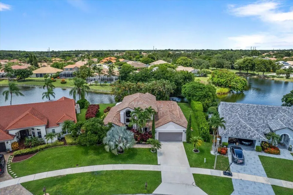 10798 SeaCliff Circle Boca Raton, FL 33498