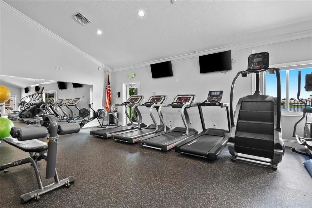 10798 SeaCliff Circle Boca Raton, FL 33498
