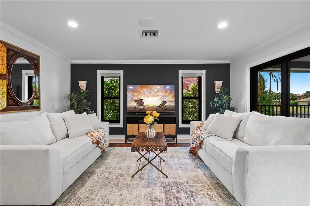 10798 SeaCliff Circle Boca Raton, FL 33498