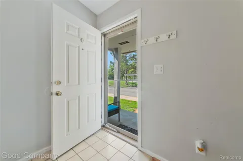 1801 Vine Way Drive #4