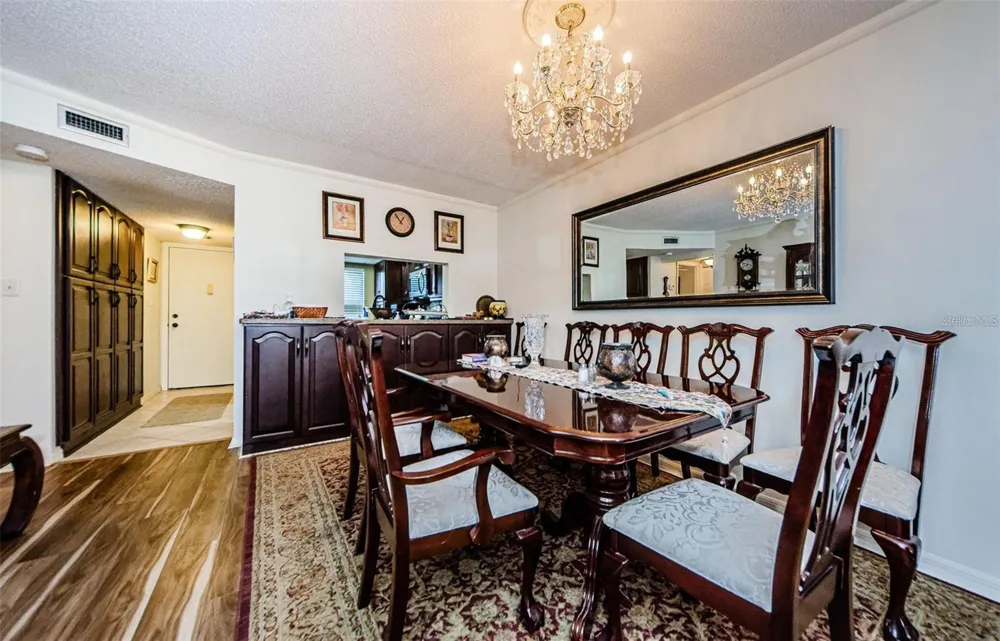 90 S HIGHLAND AVENUE #214 Tarpon Springs, FL 34689