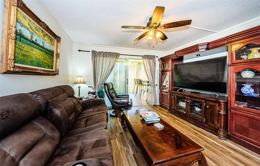 90 S HIGHLAND AVENUE #214 Tarpon Springs, FL 34689
