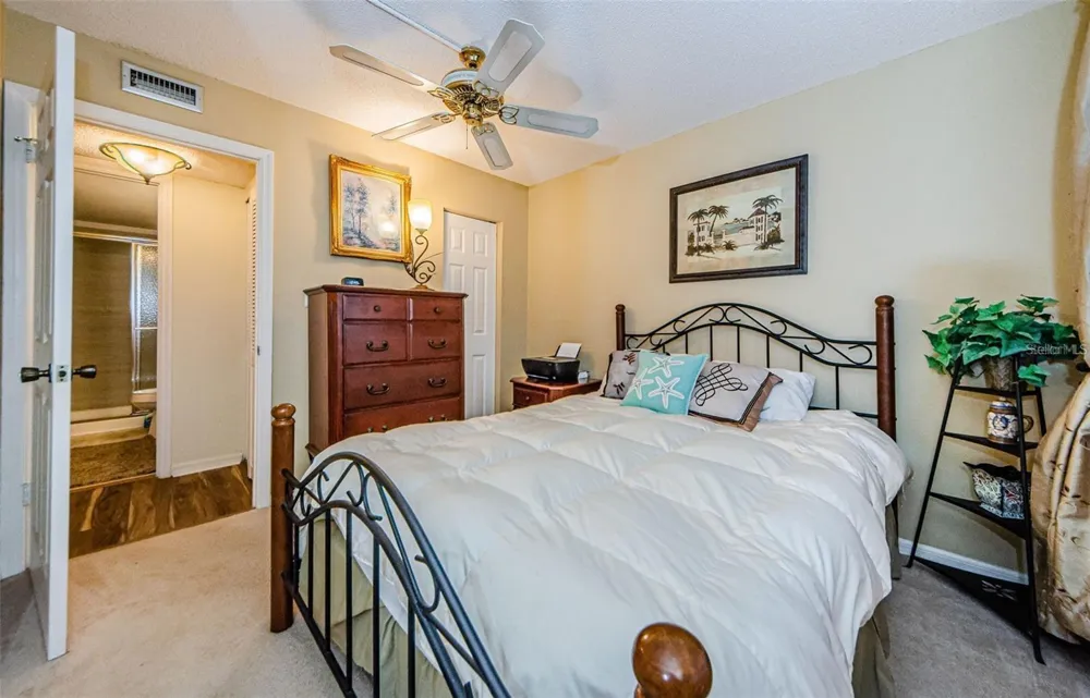 90 S HIGHLAND AVENUE #214 Tarpon Springs, FL 34689