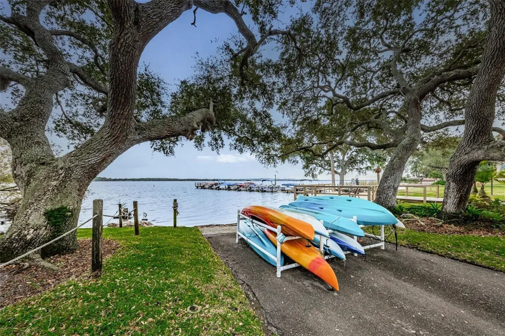 90 S HIGHLAND AVENUE #214 Tarpon Springs, FL 34689
