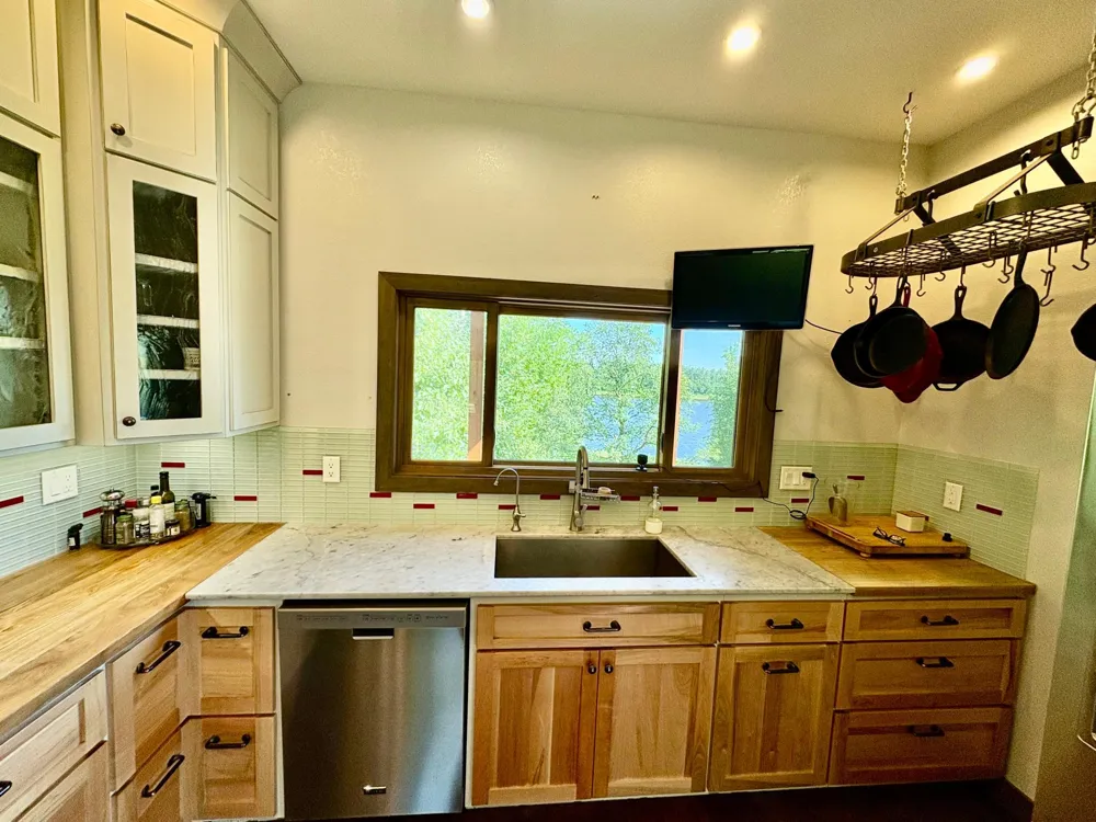 11537 State Highway 11 SE Baudette, MN 56623