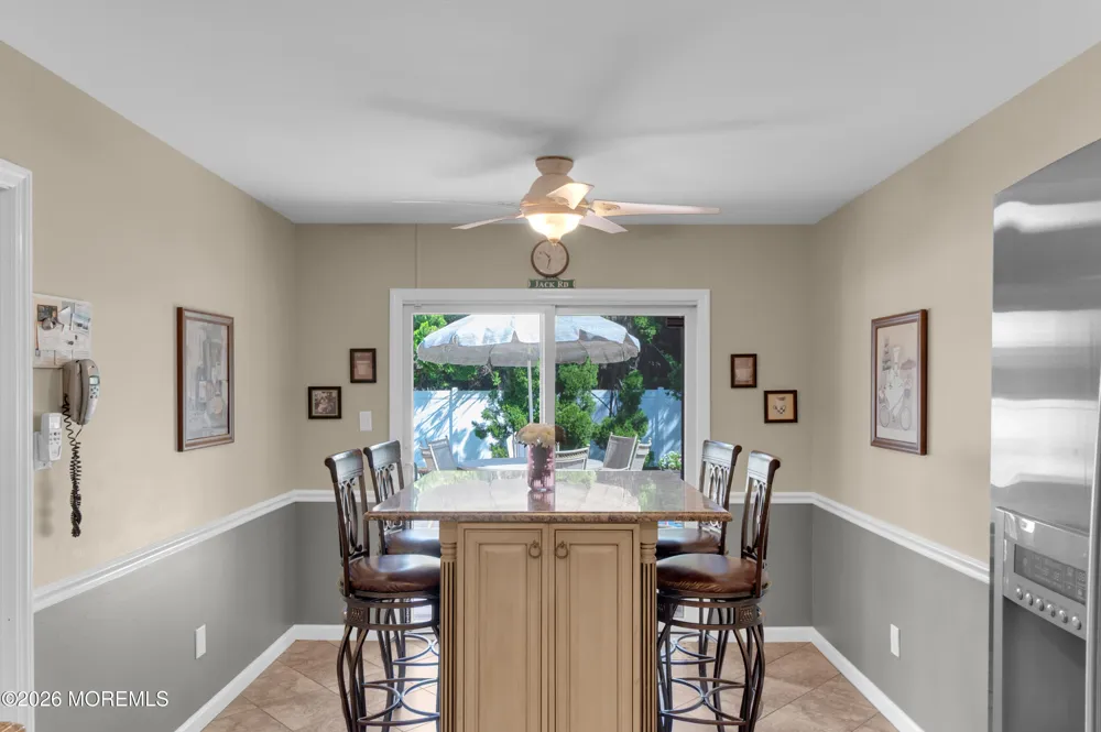 25 Ryan Road Manalapan, NJ 07726