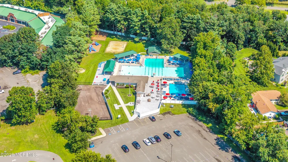 25 Ryan Road Manalapan, NJ 07726