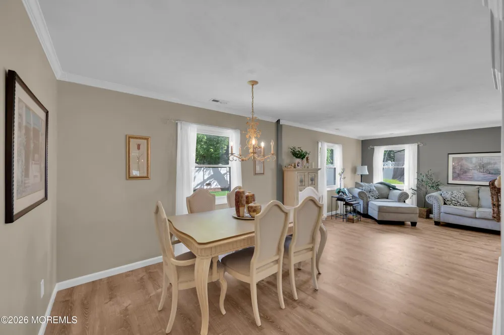25 Ryan Road Manalapan, NJ 07726