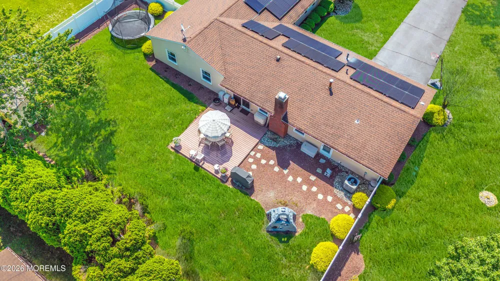 25 Ryan Road Manalapan, NJ 07726
