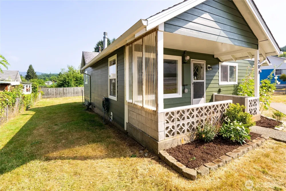 208 E Pine Street McCleary, WA 98557