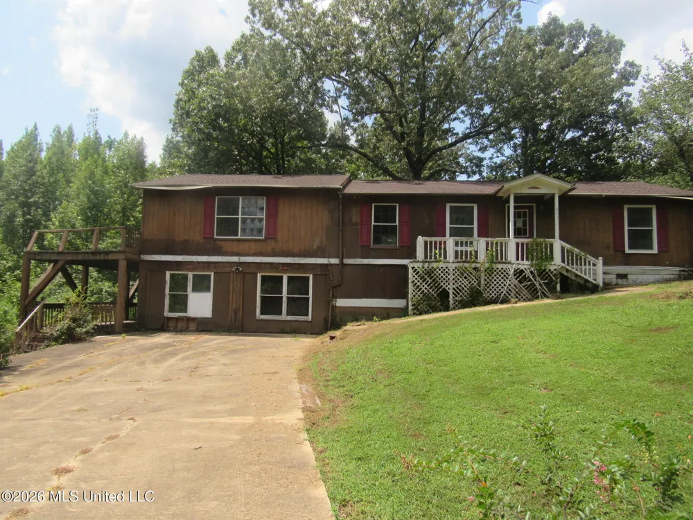 201 Lafferty Road Batesville, MS 38606