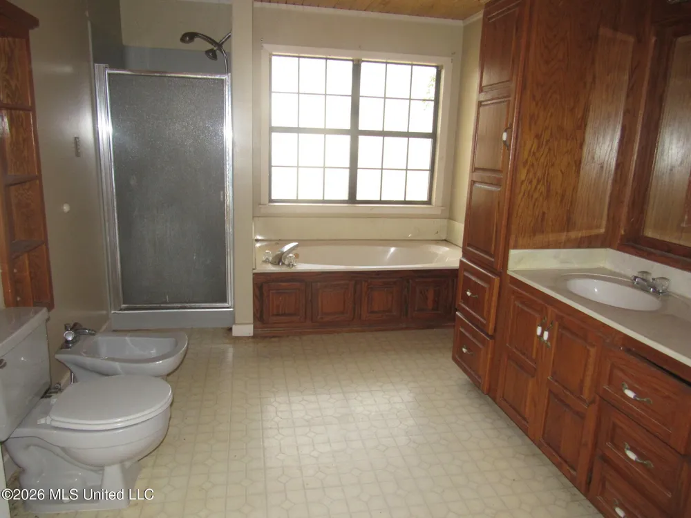 201 Lafferty Road Batesville, MS 38606