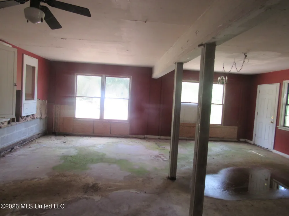 201 Lafferty Road Batesville, MS 38606