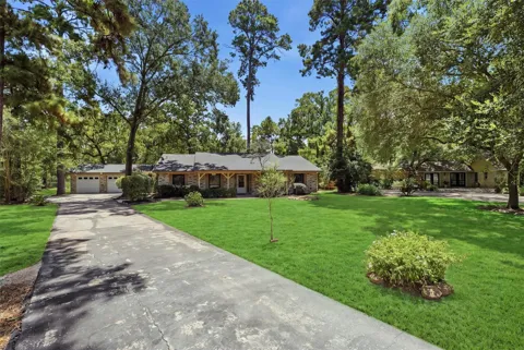 1327 Castle Hill Trail