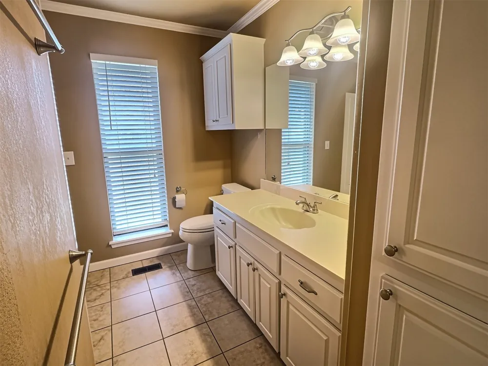 11103 E 98th Street Owasso, OK 74055