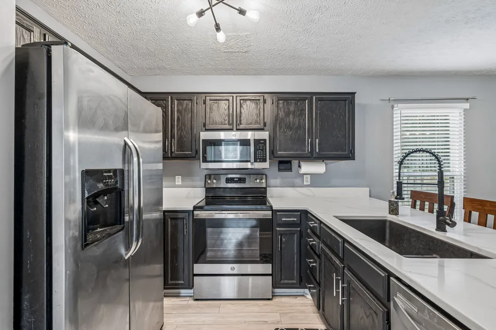 5506 Knollcrest Hermitage, TN 37076