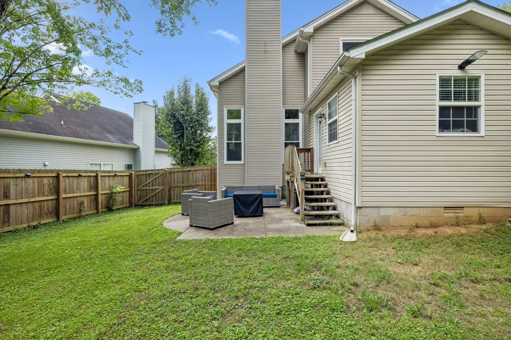 5506 Knollcrest Hermitage, TN 37076