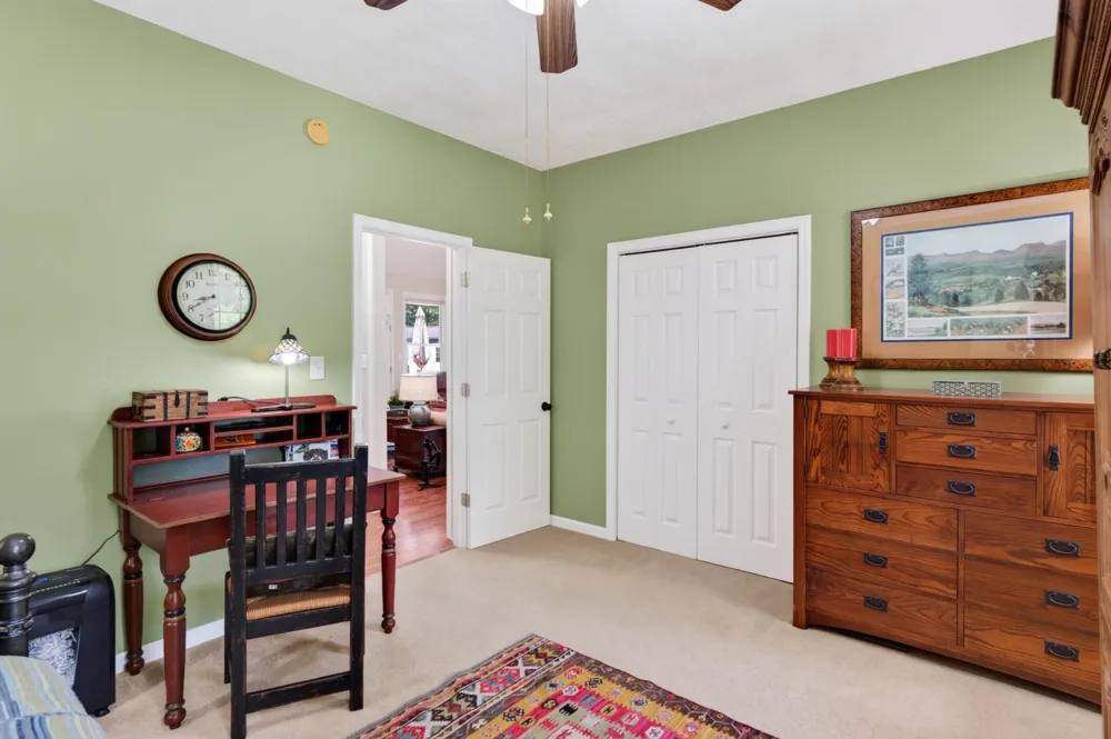 186 Lakeview Cove Drive Loudon, TN 37774