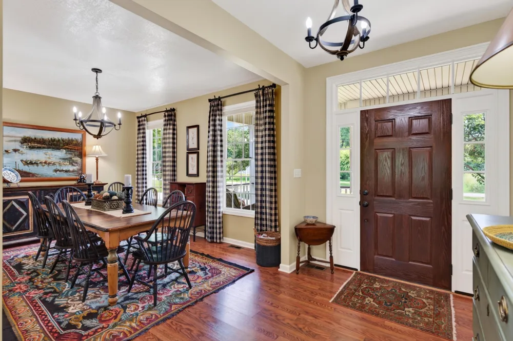 186 Lakeview Cove Drive Loudon, TN 37774