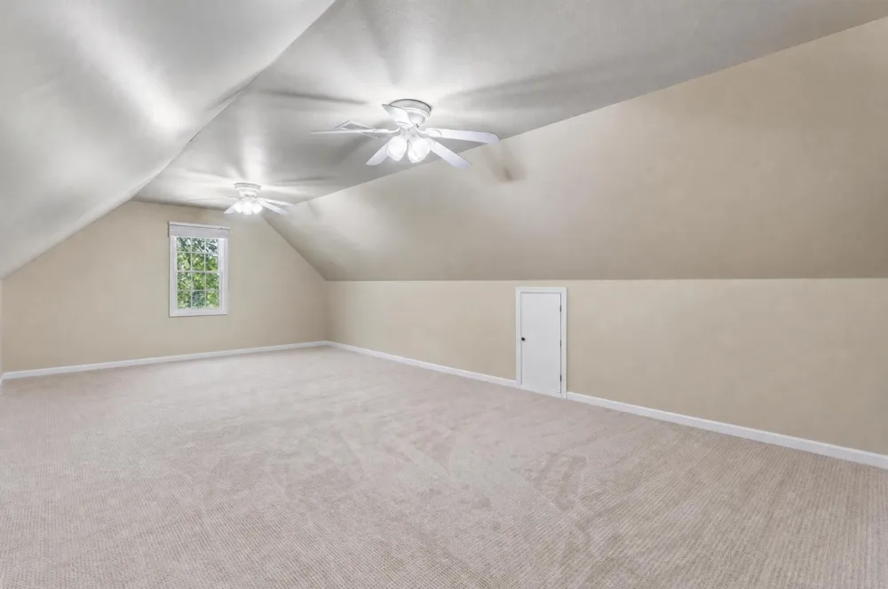 186 Lakeview Cove Drive Loudon, TN 37774