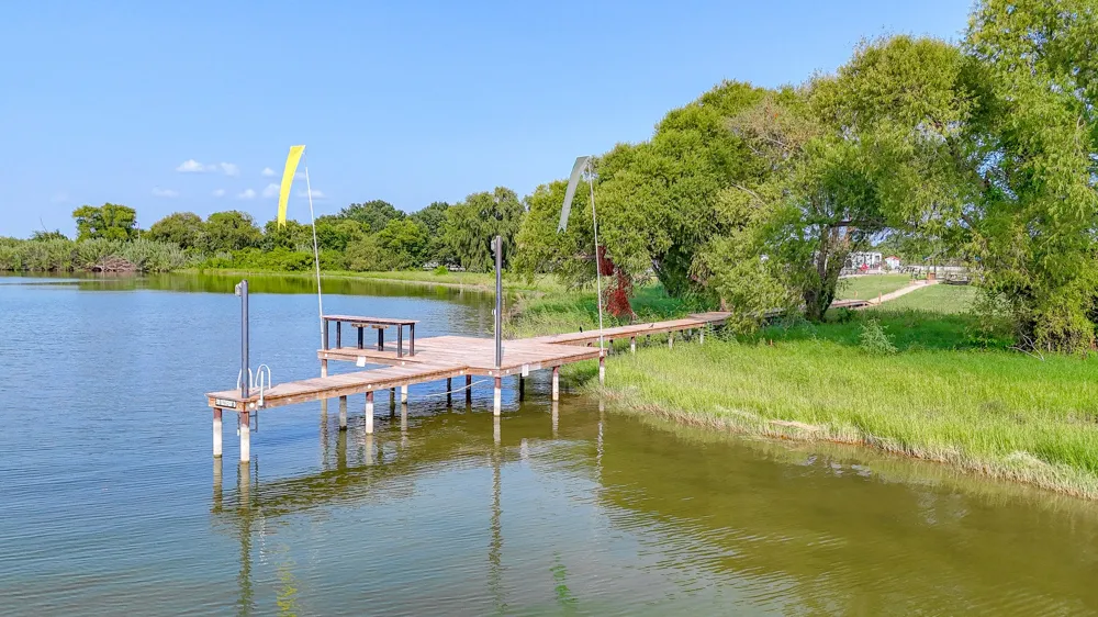 5098 Waterfront Road Kerens, TX 75144