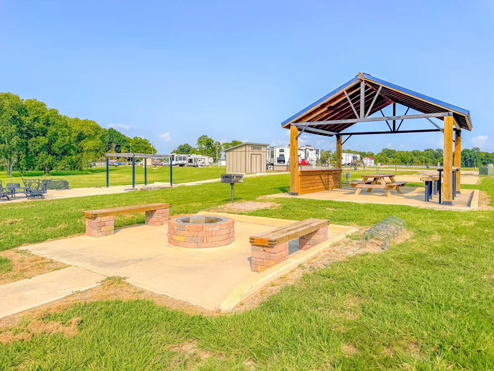 5098 Waterfront Road Kerens, TX 75144