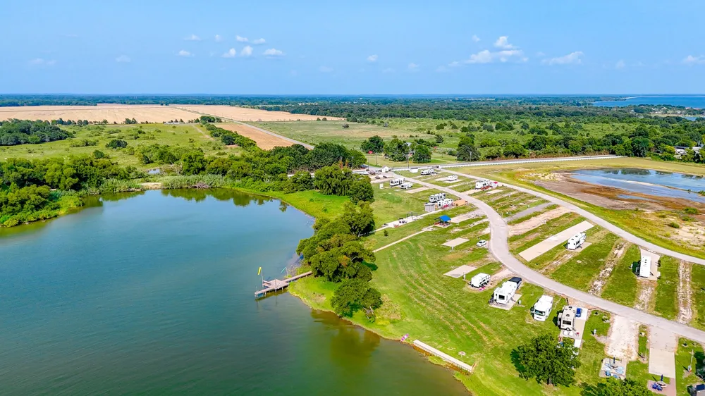 5098 Waterfront Road Kerens, TX 75144